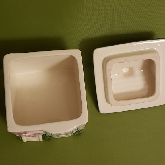 Victorian House Sugar & Creamer Set - Made in Mexico - Picture 5 of 11